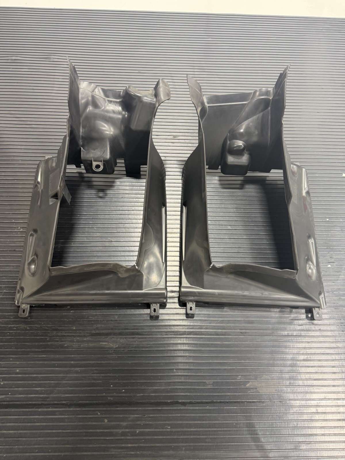 Audi R8 2017 RIGHT Cooling air duct
