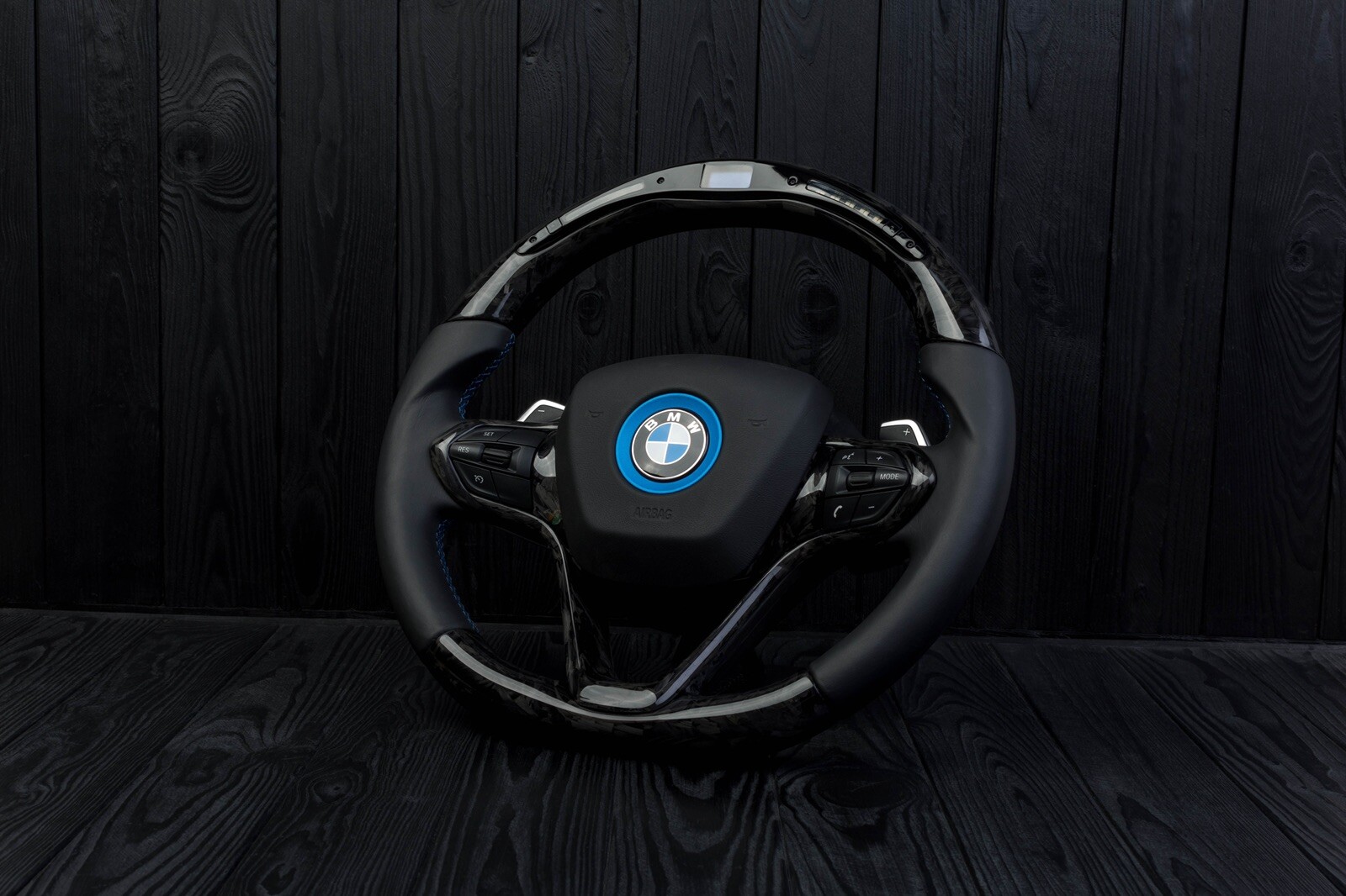 BMW i8 Custom steering wheel forged carbon EXCLUSIVE OEM