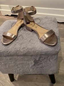 unisa rose gold sandals