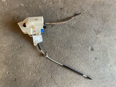 04-06 Volkswagen Phaeton OEM Left Rear Door Latch Lock Actuator 3D4839015S b20a