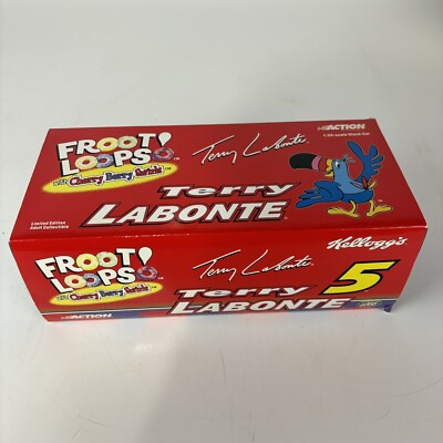 2000 NASCAR TERRY LABONTE CHEVY STOCK CAR 1/24 DIECAST DISPLAY  95949090502|