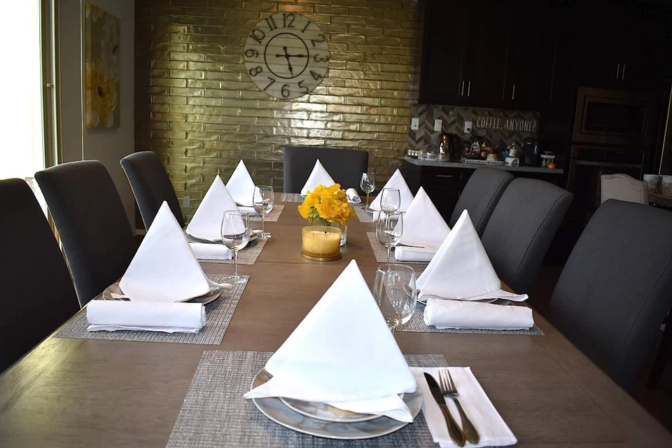 18x18Cloth Dinner Napkins Soft Absorbent Reusable Enhance Your Dining Experience - Image 3 of 4