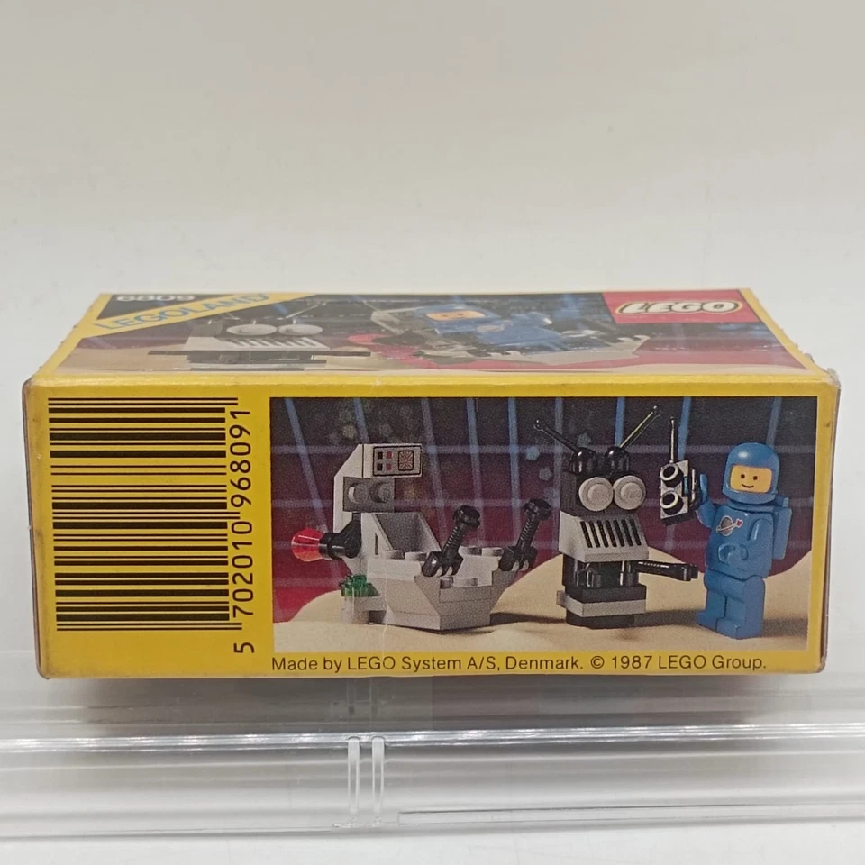 LEGO Classic Space: XT-5 and Droid (6809) Complete in Box! - Image 3 of 4