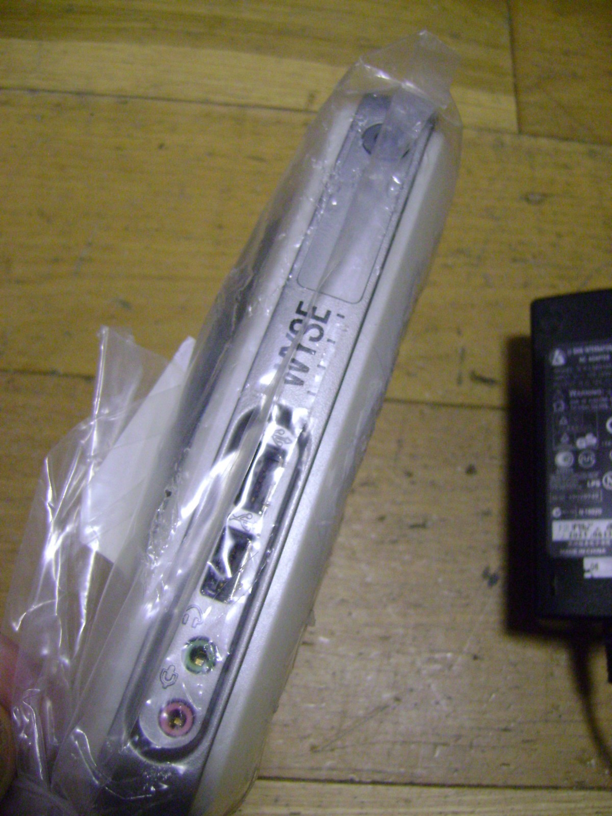 Vintage Wyse thin-client terminal model SX0 product Wyse S10 with power supply