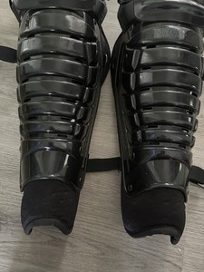 LP1 All-Star 17" Single Knee Umpire Shin Guards