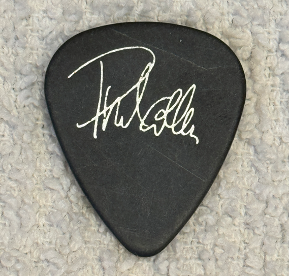 DEFLEPPARD ギターピック 1枚 DEF LEPPARD GUITAR PICK 2016 TOUR PHIL COLLEN SIGNATURE CONCERT