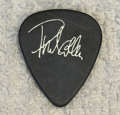 DEFLEPPARD ギターピック 1枚 Def Leppard - 1x Guitar Pick - FREE SHIPPING - #20 | eBay