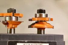 CMT 890-503 RAISED PANEL DOOR 3 PIECE SET