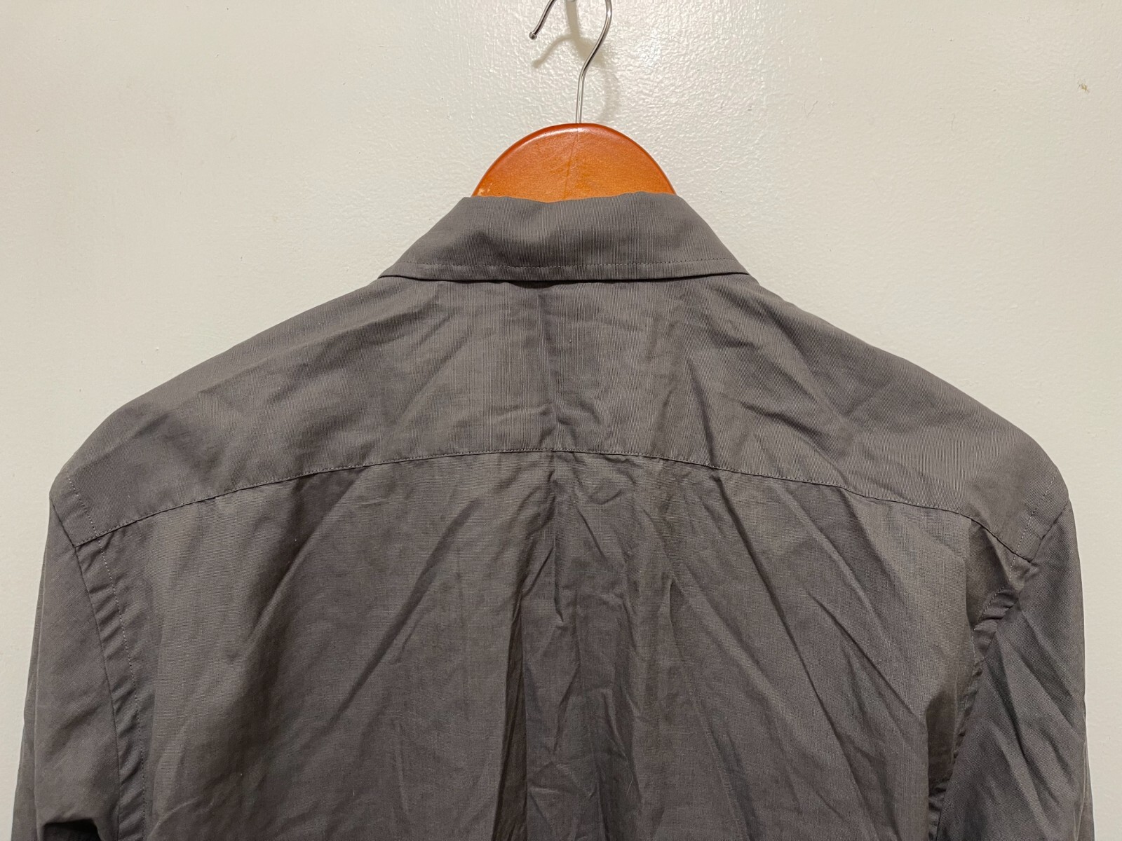 UNTUCKit Solid Charcoal Grey Cotton button up Shi… - image 11