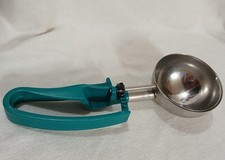 Vollrath 47389 Food/Ice Cream Scoop 6 oz Double Scoop Teal Green Handle Serving