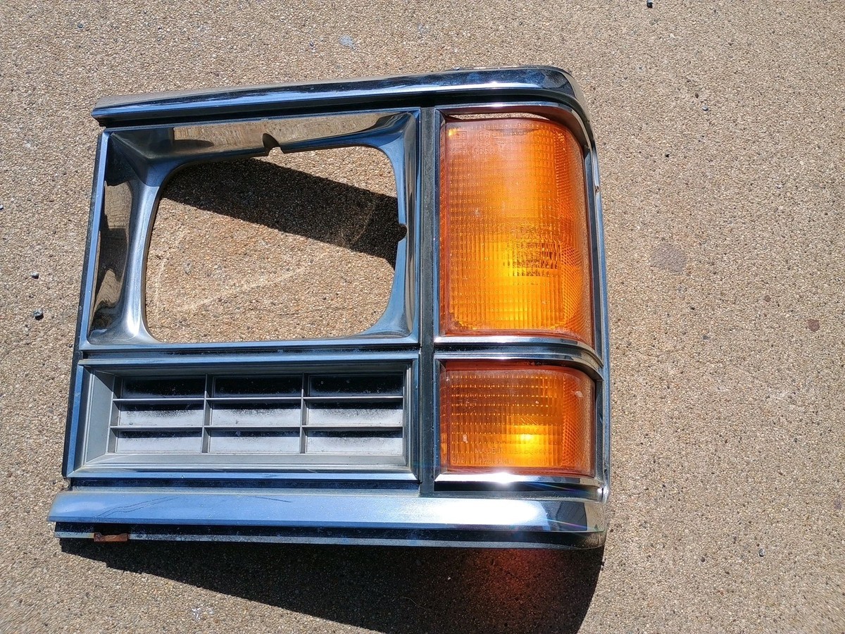 1986-1993 Dodge Ram Van B150 B250 B350 Driver Left Headlight Bezel