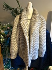 Gorgeous Vintage Astraka Faux Fur Coat - Chic Grey Wavy Pattern, Warm & Cosy
