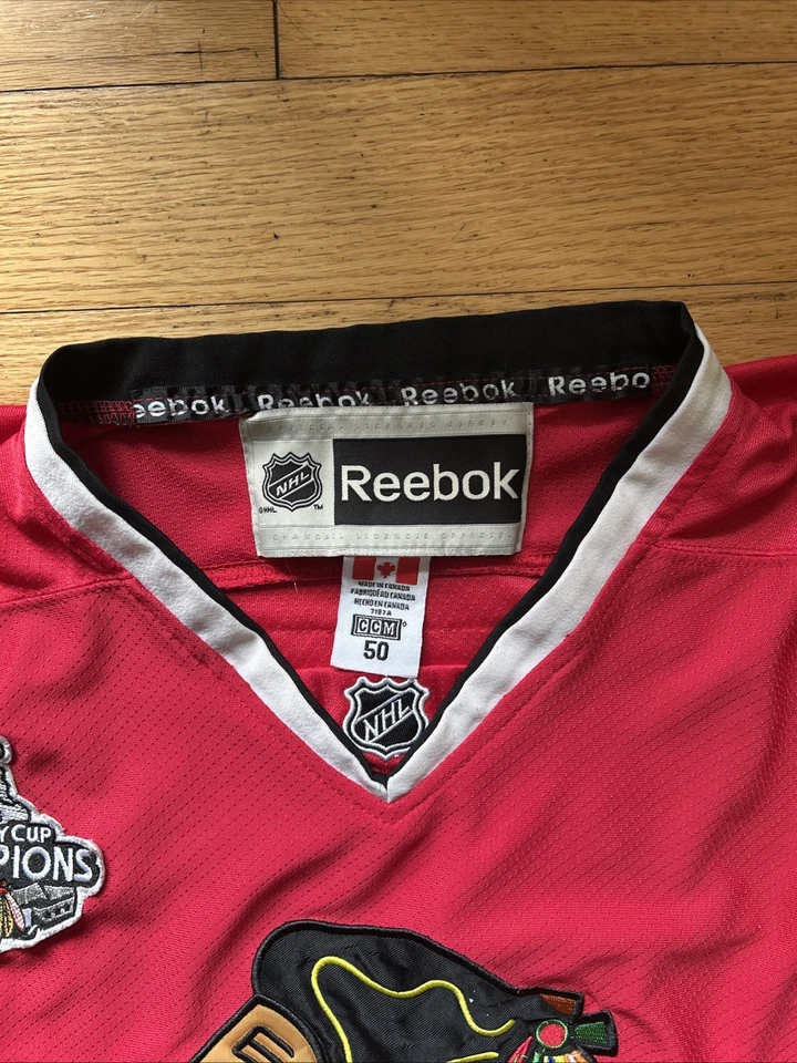 Camiseta deportiva de los Chicago Blackhawks para hombre talla 50 Reebok Patrick Kane 2013 Stanley Cup Champ Foto 3 de 4