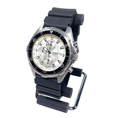 Casio AMW-330-7AV Chronograph Diver Style Watch Men 45mm Stainless Steel WR 100m