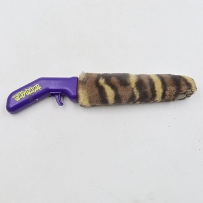 The Original Cat Paw Tiger Paw By Wicked Cool Toys Tested