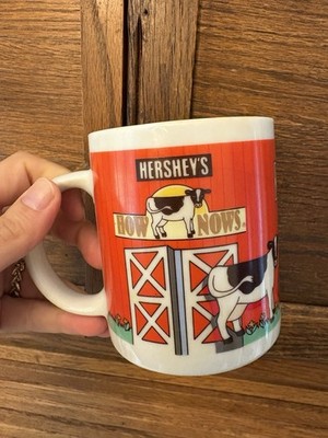Vintage  Hershey's How Nows Red Barn Cows Souvenir Coffee Mug Tractor