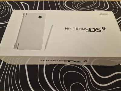 Nintendo DSi White Complete in Box CIB Original Accessories Excellent