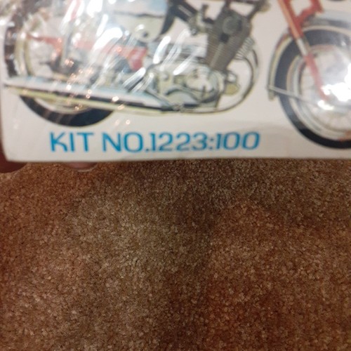 Sealed NOS LINBERG - HONDA 305 Superhawk STREET CLASSIC MOTORRAD MODELLBAUSATZ - Bild 5 von 8