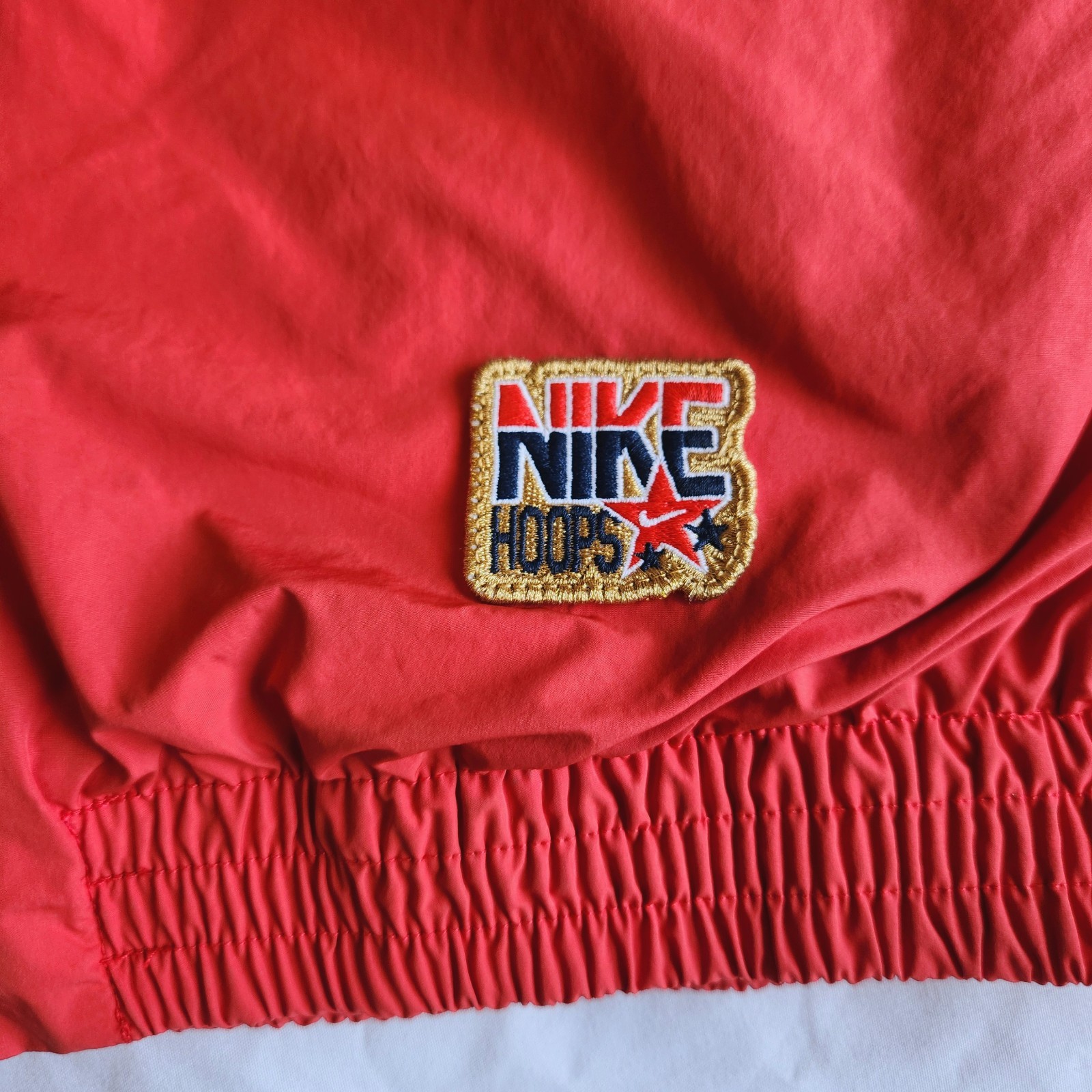 SACAI X NIKE Nike Hoops Ossidiana Rosso Uomo SM Basket Riscaldante Tiro Bottone a Scatto Giacca