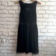 NWT Women’s Guess Mesh Lace Dress Size Xs Black