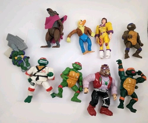 Lot Vtg TMNT Figures Loose  Teenage Mutant Ninja Turtles 9 Piece Set