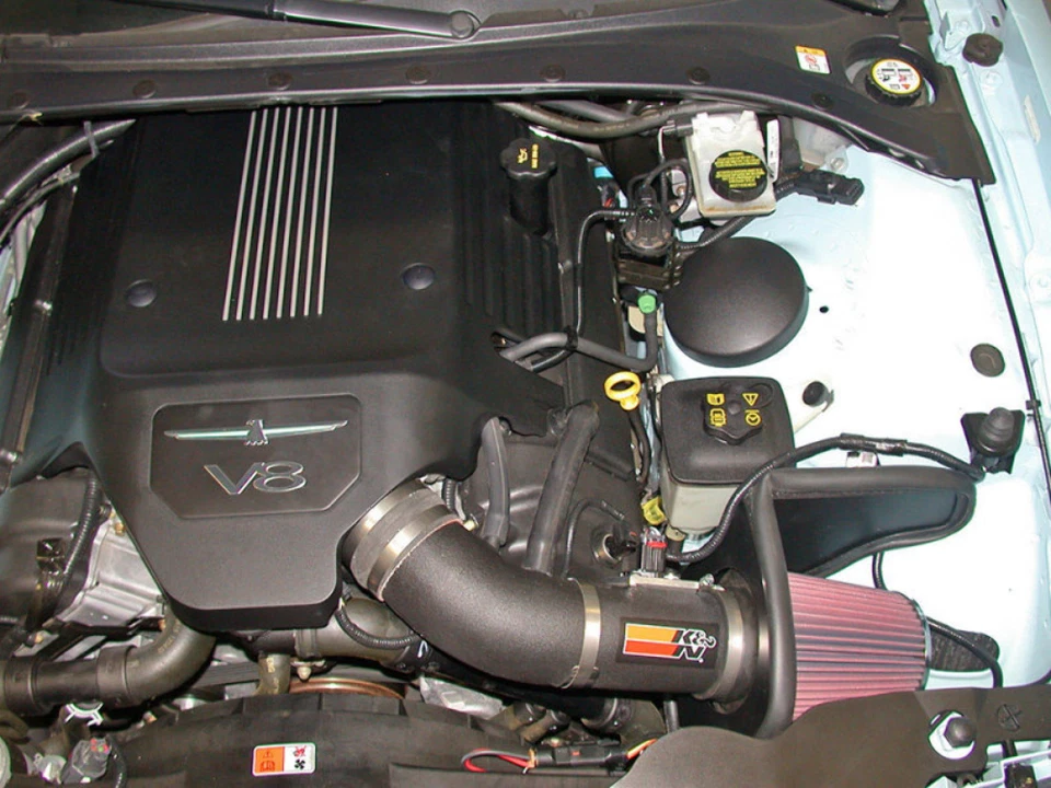 Sistema de admisión de aire frío K&N 57-2562 FIPK para Ford Thunderbird 2003-2005 3,9 L V8 Foto 3 de 3