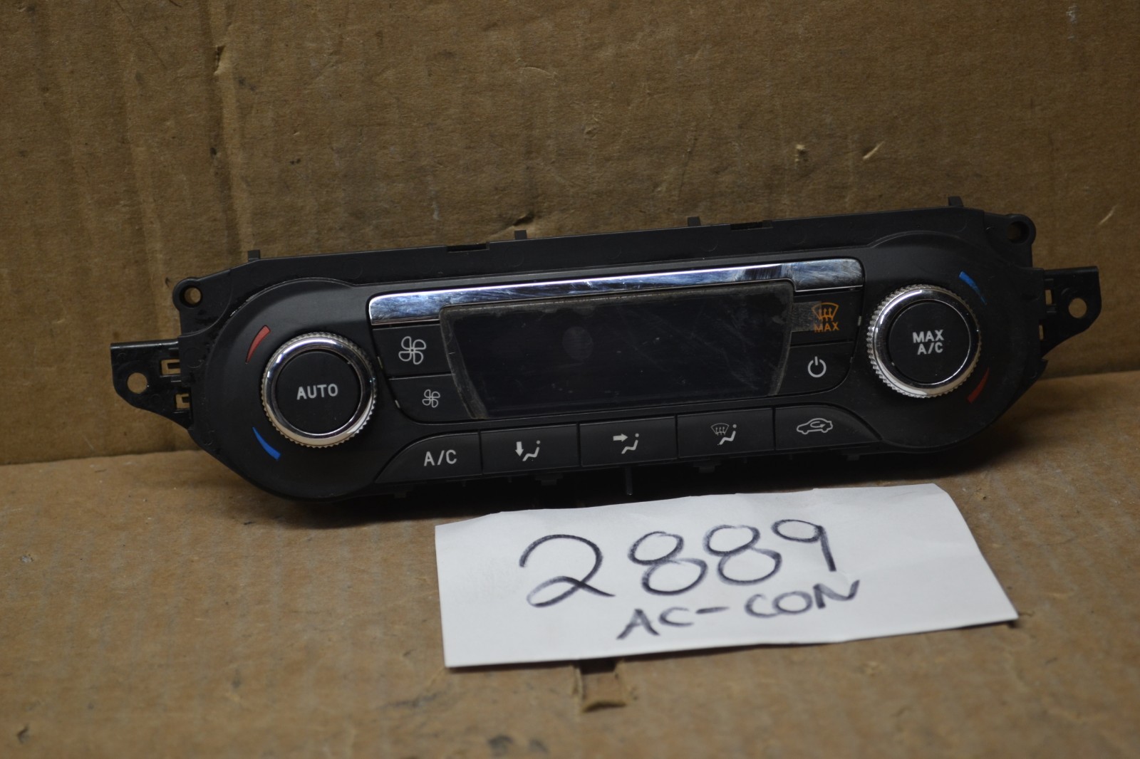 13 14 15 16 Ford Escape AC and Heater Control Used Stock #2889-AC 