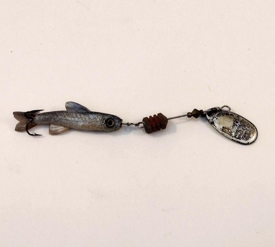 Vintage Mepps #1 COMET MINNOW Pearl/Blue 1 3/4'' Soft inline Spinner Fishing Lure