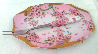 Elan Gallery Porcelain Dish Plate Fork Floral Cheese Desert England Pink White