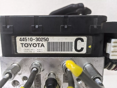 Toyota Alphard Estima Crown AWS210 Genuine ABS Brake Pump Actuator