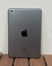 Apple iPad Mini 2  2nd Generation  7.9" Retina  Model: A1489