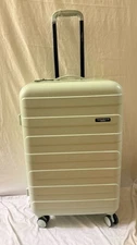 New Travelers Club Austin Hard 26" Luggage Check In Size  Suitcase Mint Green