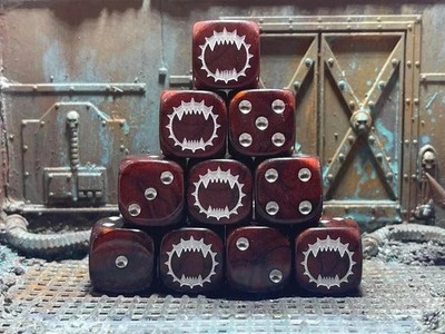 World Berserker, Würfel nach Maß.