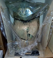Yoda Life Size By Illusive Concepts Mint Condition In Shipper Box