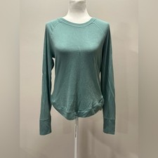Athleta Women s Seafoam Green Sweater Size Xs