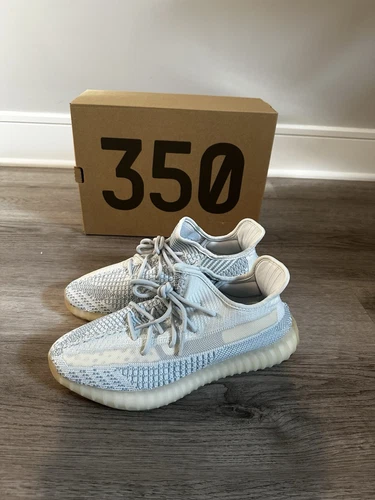 Taglia 10 Adidas Yeezy Boost 350 V2 Cloud bianche antiriflesso NUOVE FW3043