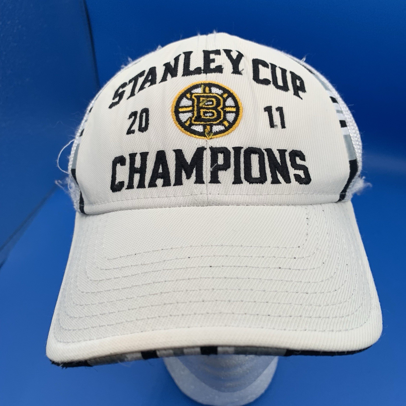 BOSTON BRUINS 2011 NHL Stanley Cup Champions Stretch Hat One Size Reebok
