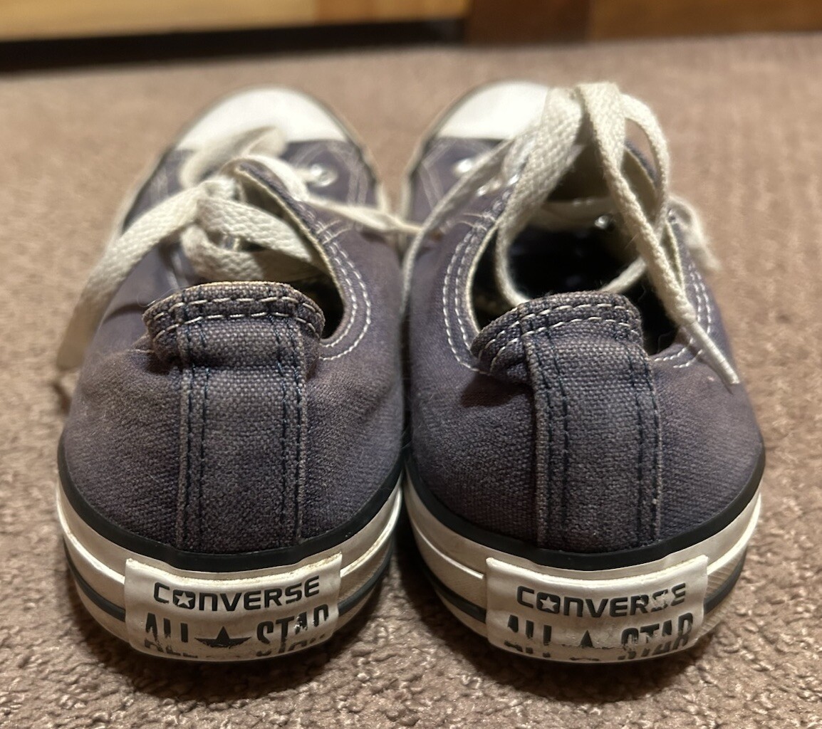 Converse Chuck Taylor's 7.5 Blue Low Tops | eBay