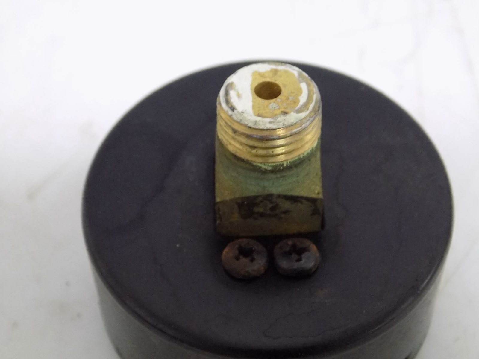 AIROIL SYSTEMS INC. 0160LBS./SQ.IN. / 011BAR PRESSURE GAUGE eBay