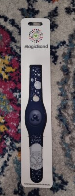 NEW Disney Park WDW Dumbo Be Unique Magic Band 2 Navy Blue LINKABLE 