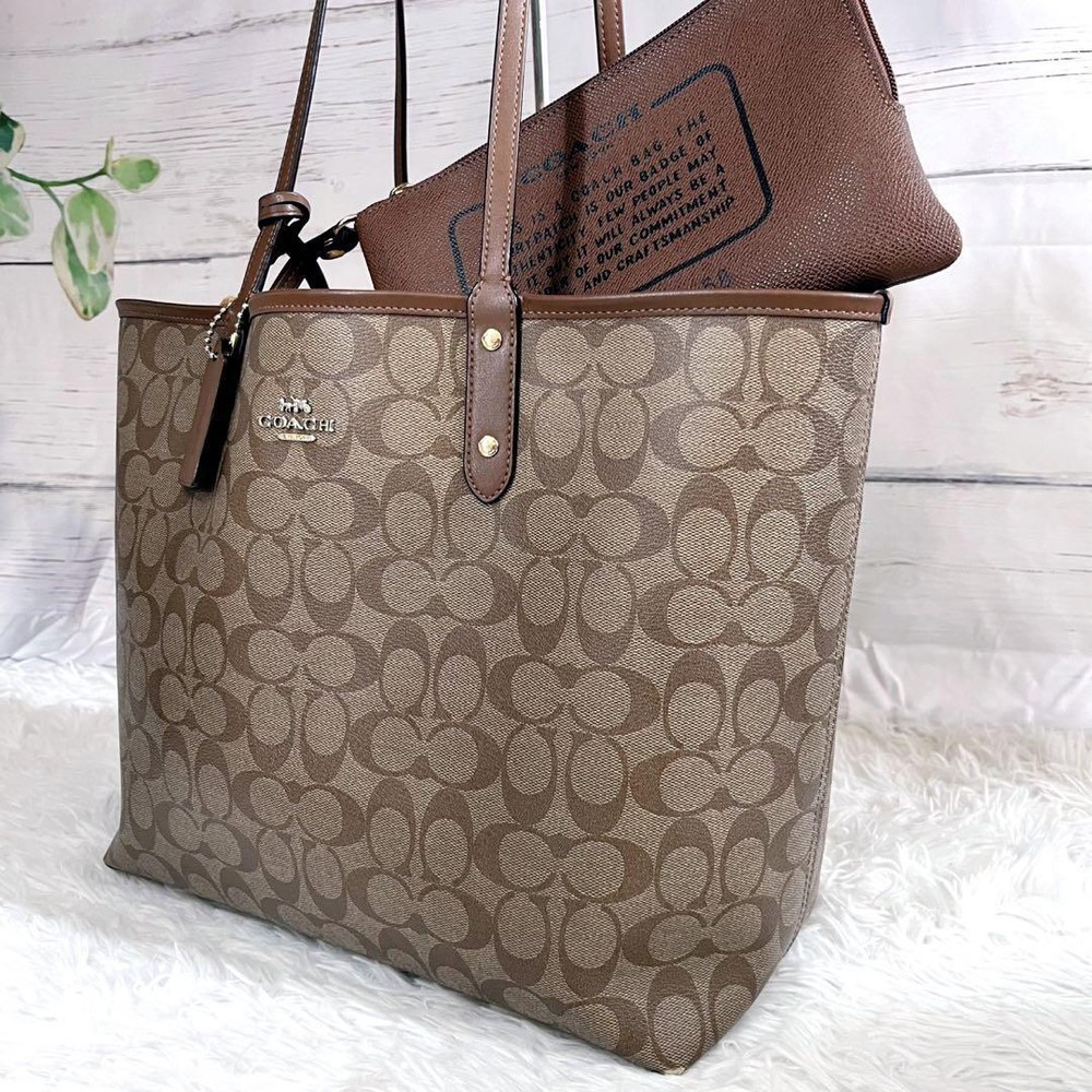 C-1 Coach Reversible Tote Bag Pvc A4 With Pouch Commuting To Work Or School