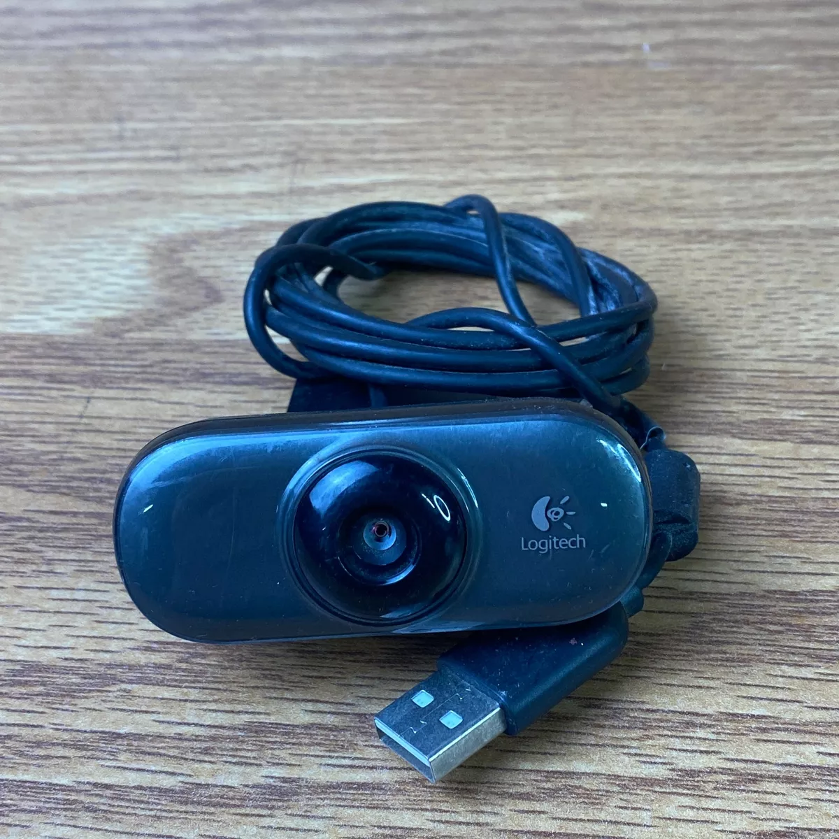 Logitech C210 V U0019 Wired USB 1.3MP High Quality Recording Calling Webcam