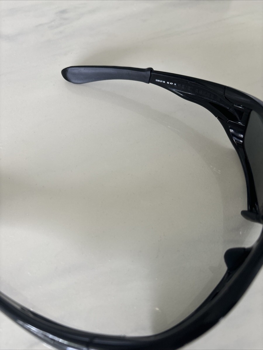 Perfect! OO9127-06 Oakley Pit Bull Polished Black/Black Polarized