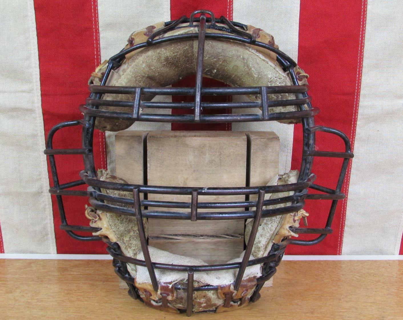 Vintage 1930s Baseball Catchers Face Mask Metal Cage w/Leather Padding