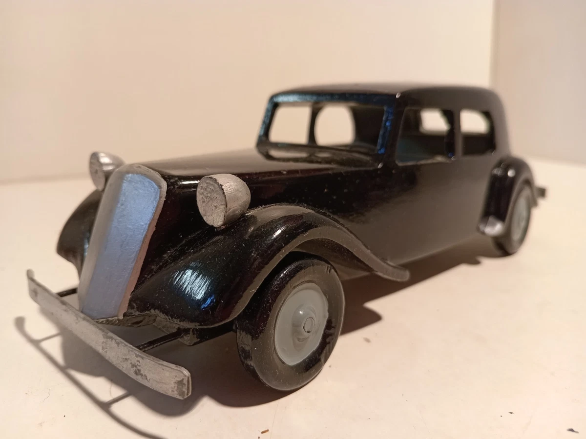 JOUET CITROËN TRACTION 7C 1934 199 BLOCS BLANC | Boutique Officielle