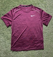 Nike Mens Dri Fit Miler Training Running Shirt AJ7565-681 Maroon Reflective Sz L