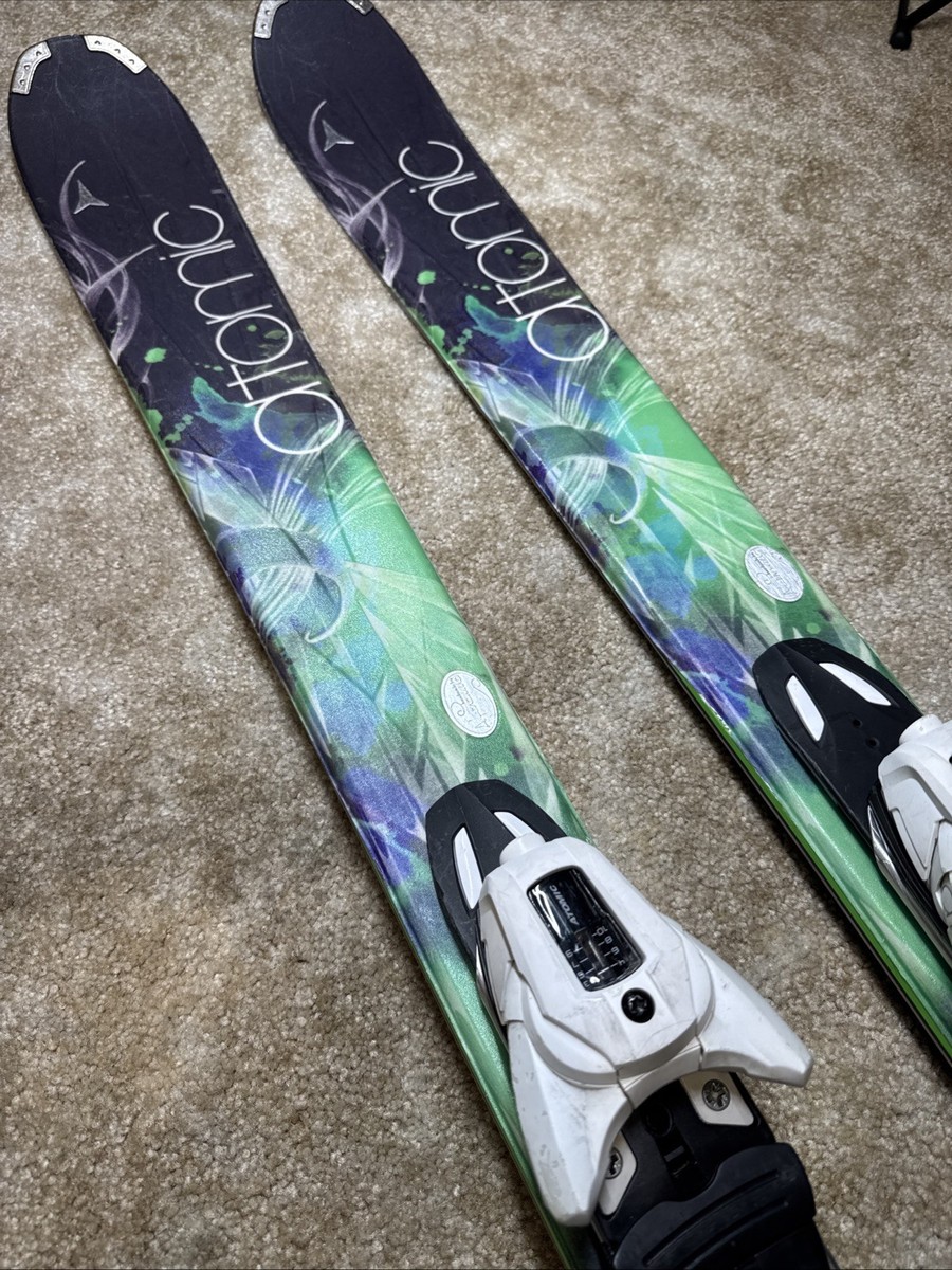 Atomic Affinity Pure All Mountain Womens Skis + XTO 10 Bindings