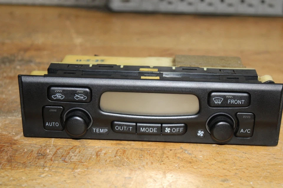 1999-2002 Toyota 4Runner LTD Automatic Climate Control HVAC 55900-35361 - Image 3 of 4