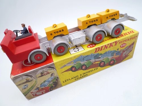 VINTAGE DINKY TOYS 936 LEYLAND 8 WHEEL TEST CHASSIS IN ORIGINAL BOX 1964-69