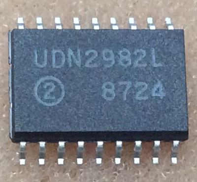UDN2982L   UDN2982  8-fach Channel Source Driver  SOP18  #B2